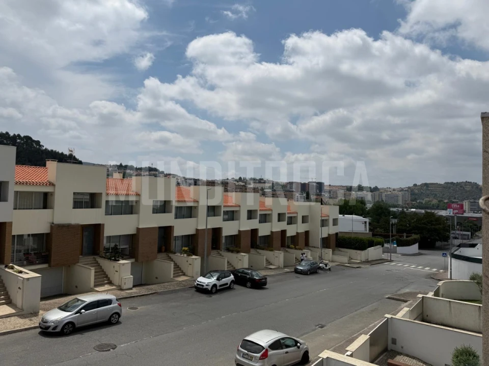 Moradia T3 para Venda em Nogueira, Fraião e Lamaçães Foto 32