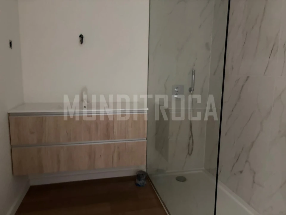 Moradia T3 para Venda em Ferreiros Foto 14