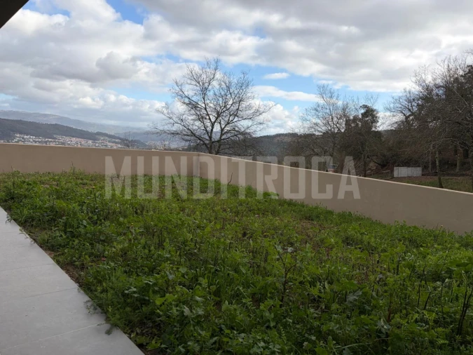 Moradia T3 para Venda em Ferreiros Foto 7