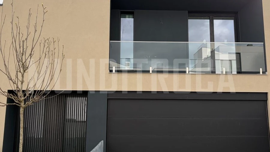 Moradia T3 para Venda em Ferreiros