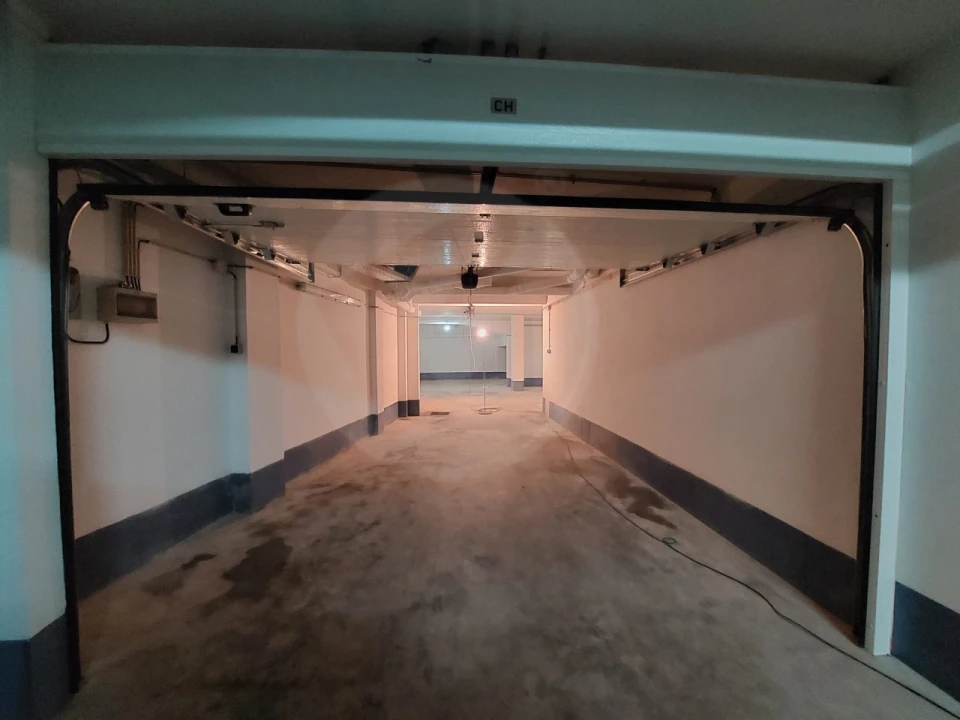 Garagem para Venda em Aver-O-Mar, Amorim e Terroso Foto 3