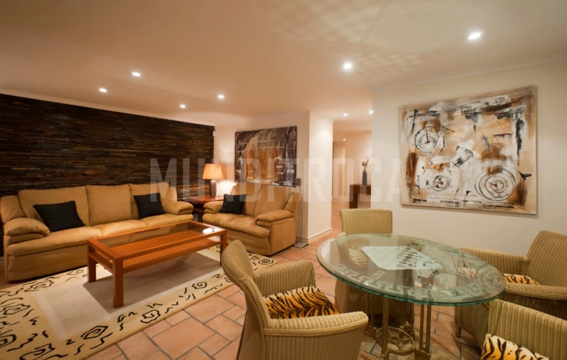 Moradia T6 para Venda em Vila Nova de Famalicão e Calendário Foto 7