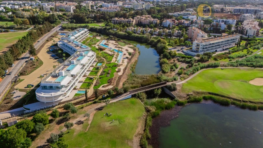 Apartamento T3 para Venda em Quarteira Foto 35