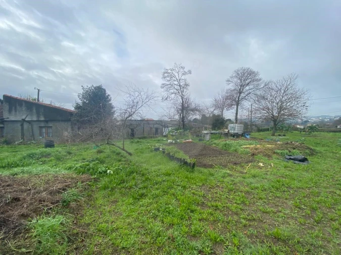 Terreno para Venda em Paços de Ferreira Foto 1