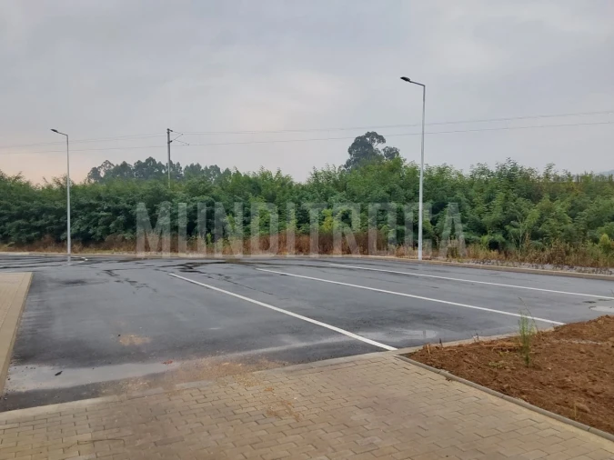 Armazém para Arrendamento em Silveiros e Rio Covo (Santa Eulália) Foto 6