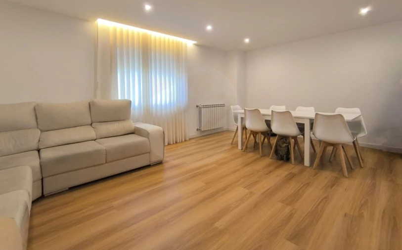 Apartamento T4 para Venda em Póvoa de Varzim, Beiriz e Argivai Foto 2