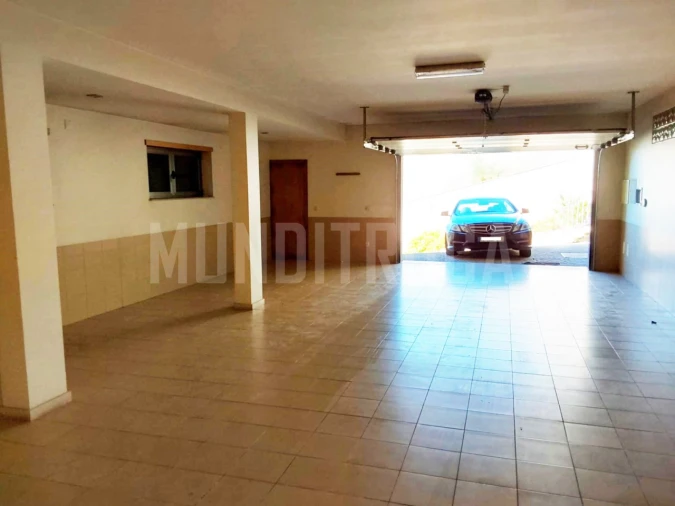 Moradia T3 para Venda em Lomar e Arcos Foto 18