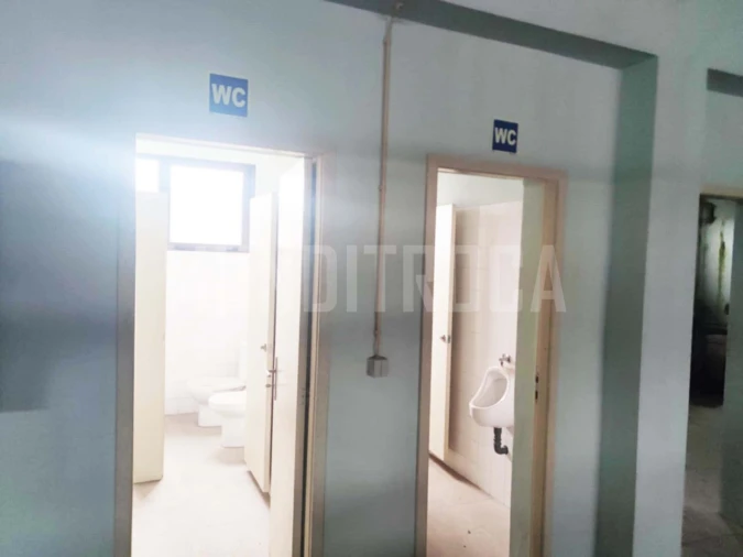 Armazém para Venda em Vila das Aves Foto 15