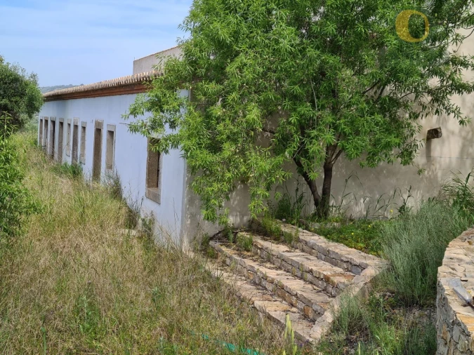 Quinta T4 para Venda em Santa Barbara de Nexe Foto 3