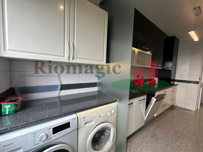 Apartamento T3 para Arrendamento em São Domingos de Benfica Foto 24