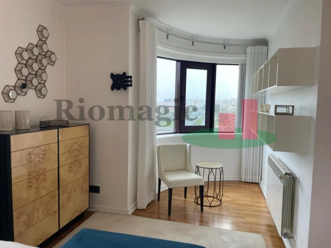 Apartamento T3 para Arrendamento em São Domingos de Benfica Foto 9