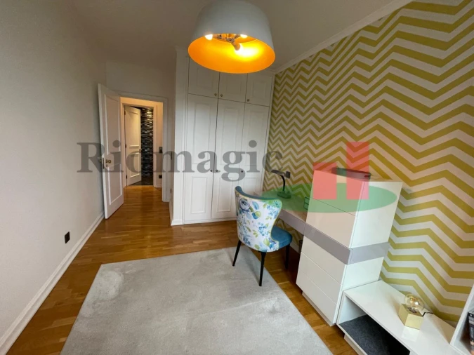 Apartamento T3 para Arrendamento em São Domingos de Benfica Foto 13