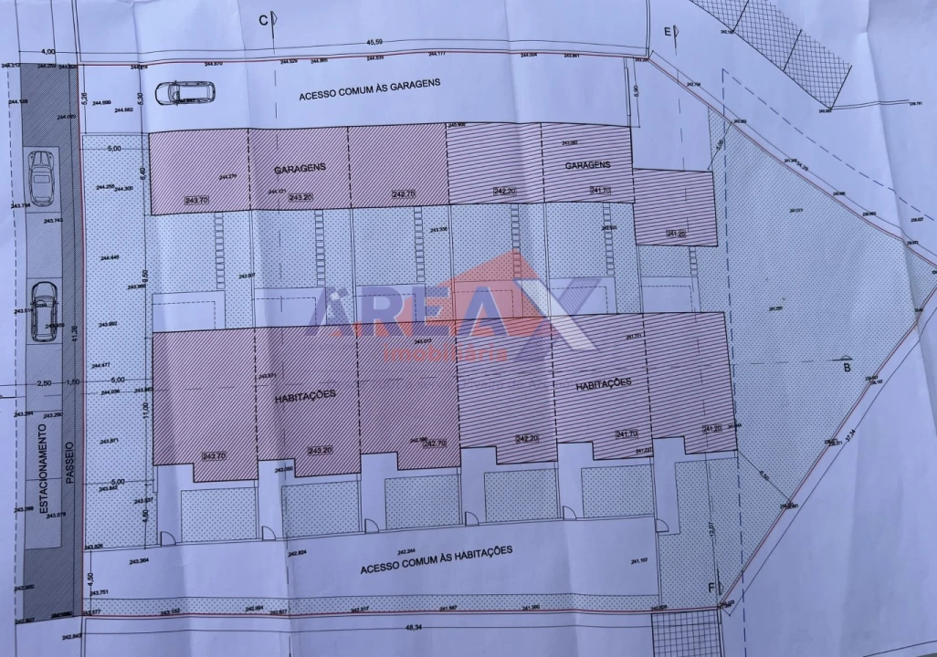 Moradia T3 para Venda em Nogueira do Cravo e Pindelo Foto 9