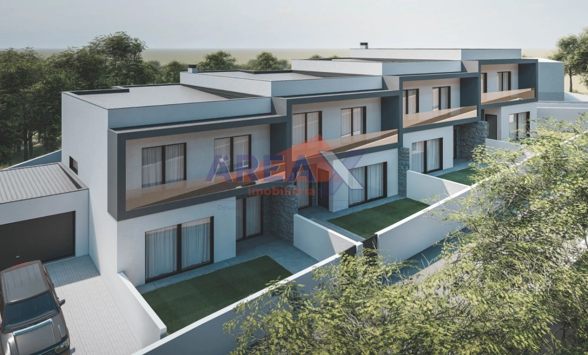 Moradia T3 para Venda em Nogueira do Cravo e Pindelo Foto 1