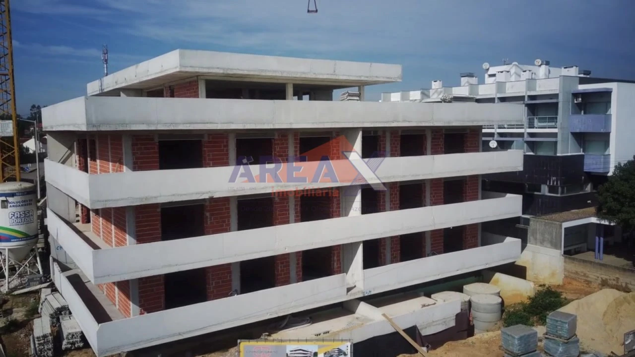 Apartamento T3 para Venda em Loureiro Foto 1