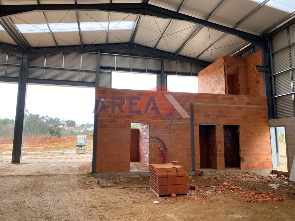 Armazém para Arrendamento em Pinheiro da Bemposta, Travanca e Palmaz Foto 4
