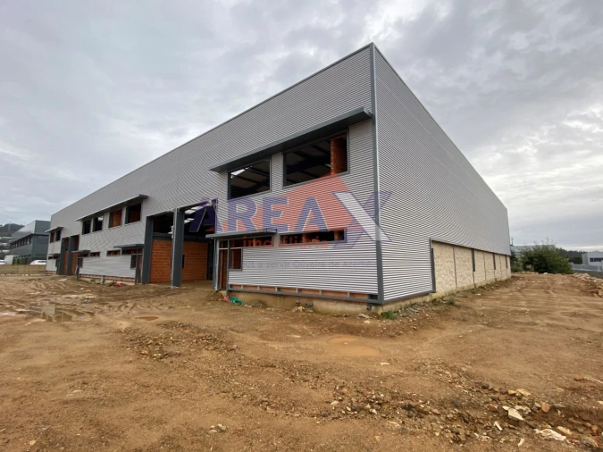 Armazém para Arrendamento em Pinheiro da Bemposta, Travanca e Palmaz Foto 6