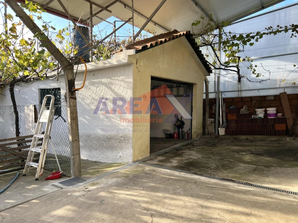 Moradia T5 para Venda em O. Azeméis, Riba-Ul, Ul, Macinhata Seixa, Madail Foto 11