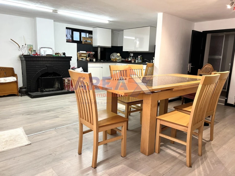 Moradia T5 para Venda em O. Azeméis, Riba-Ul, Ul, Macinhata Seixa, Madail Foto 18