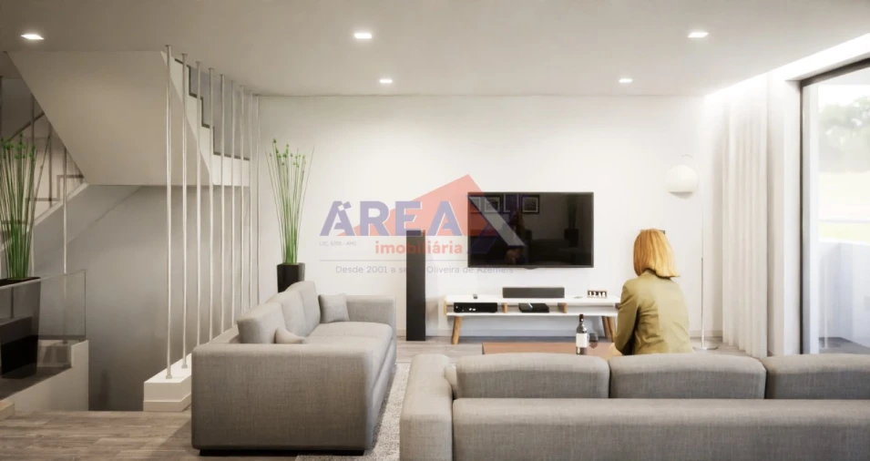 Moradia T4 para Venda em O. Azeméis, Riba-Ul, Ul, Macinhata Seixa, Madail Foto 5