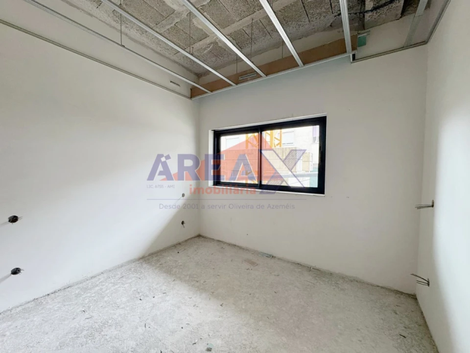 Apartamento T3 para Venda em O. Azeméis, Riba-Ul, Ul, Macinhata Seixa, Madail Foto 17