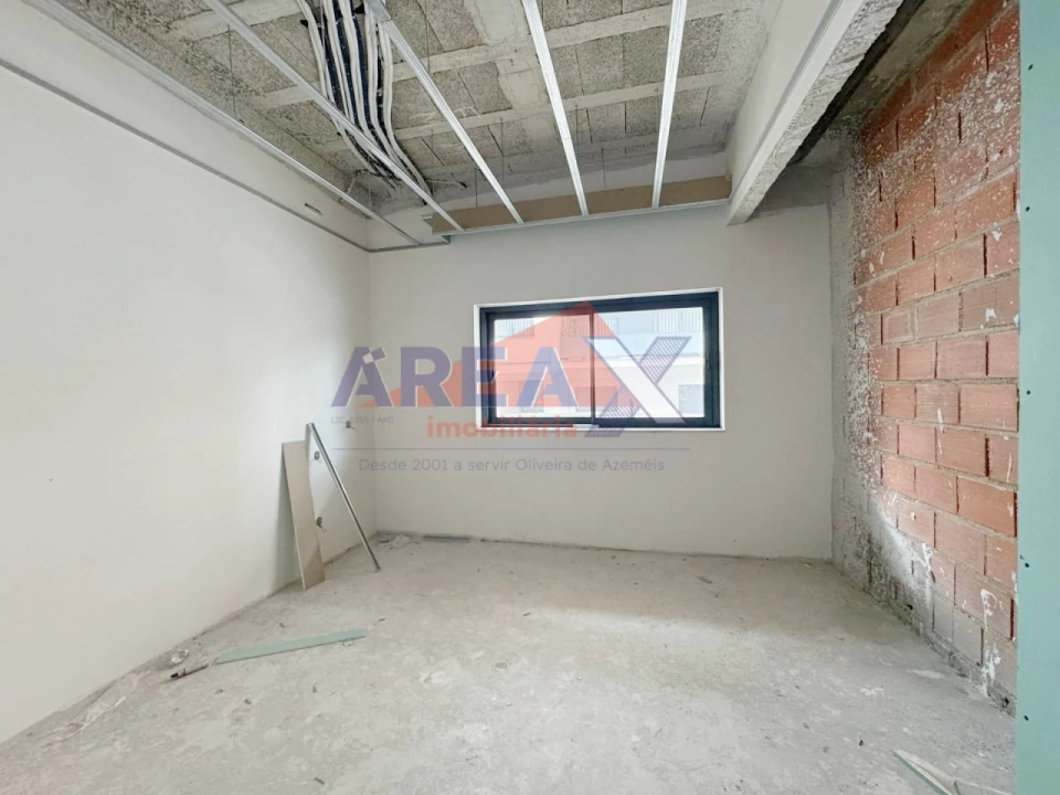 Apartamento T3 para Venda em O. Azeméis, Riba-Ul, Ul, Macinhata Seixa, Madail Foto 18