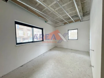 Apartamento T3 para Venda em O. Azeméis, Riba-Ul, Ul, Macinhata Seixa, Madail