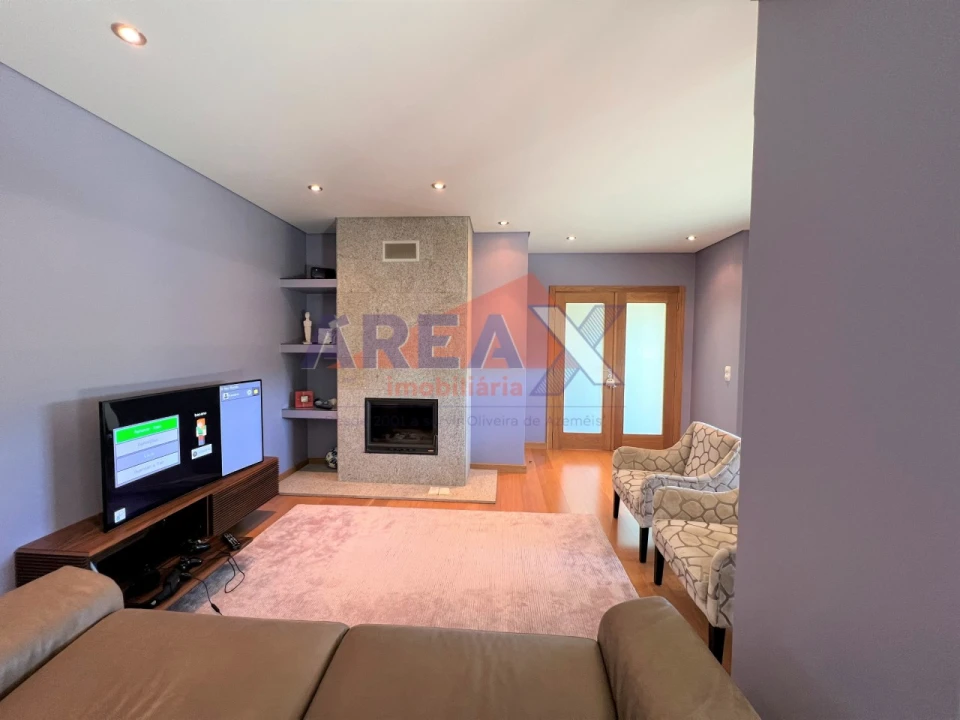 Apartamento T4 para Venda em O. Azeméis, Riba-Ul, Ul, Macinhata Seixa, Madail Foto 11