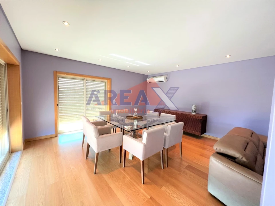 Apartamento T4 para Venda em O. Azeméis, Riba-Ul, Ul, Macinhata Seixa, Madail Foto 13