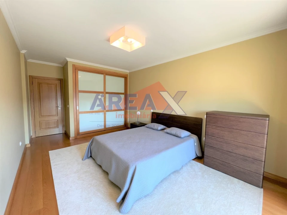 Apartamento T4 para Venda em O. Azeméis, Riba-Ul, Ul, Macinhata Seixa, Madail Foto 26