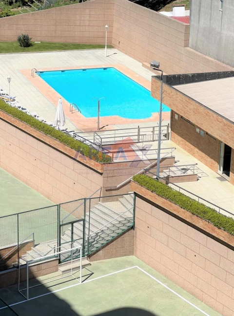 Apartamento T4 para Venda em O. Azeméis, Riba-Ul, Ul, Macinhata Seixa, Madail