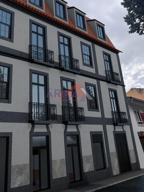 Apartamento T3 para Venda em O. Azeméis, Riba-Ul, Ul, Macinhata Seixa, Madail