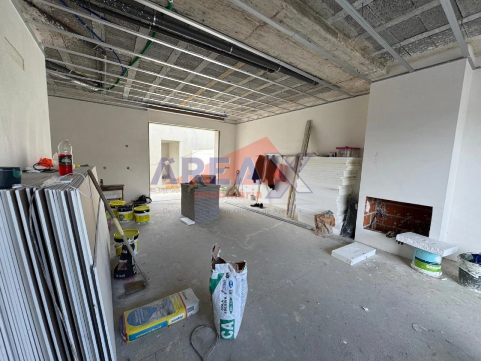 Moradia T3 para Venda em Loureiro Foto 10