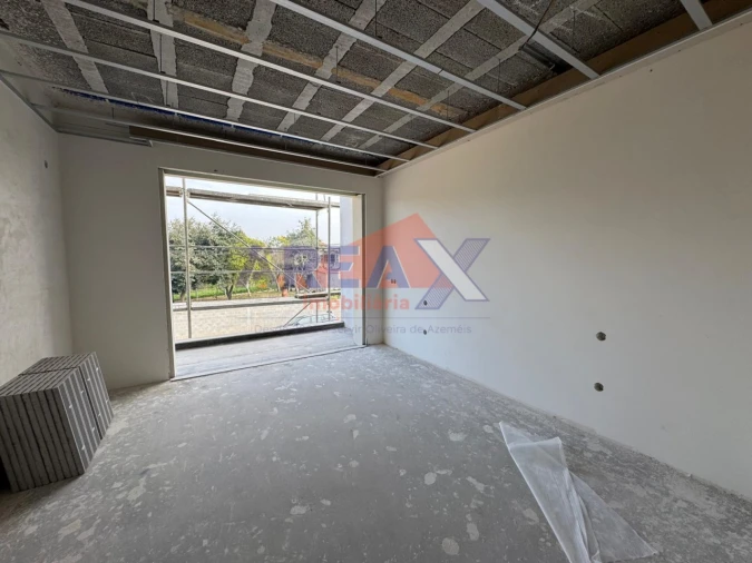 Moradia T3 para Venda em Loureiro Foto 13