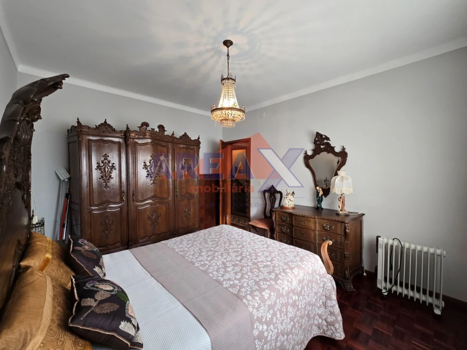 Moradia T7 para Venda em O. Azeméis, Riba-Ul, Ul, Macinhata Seixa, Madail Foto 16