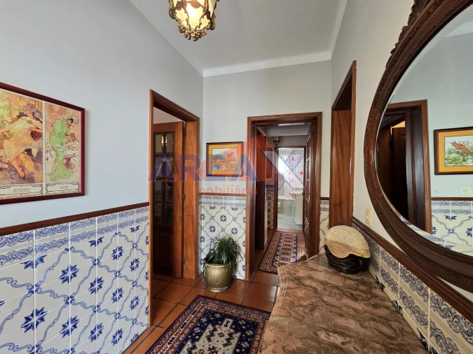 Moradia T7 para Venda em O. Azeméis, Riba-Ul, Ul, Macinhata Seixa, Madail Foto 5