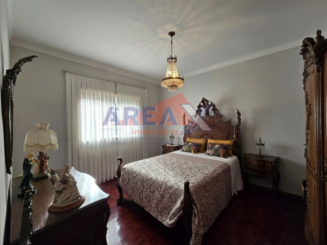 Moradia T7 para Venda em O. Azeméis, Riba-Ul, Ul, Macinhata Seixa, Madail Foto 12