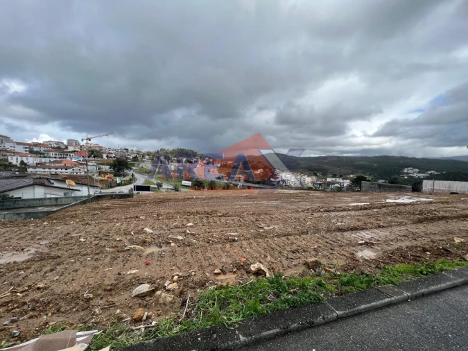 Terreno para Venda em O. Azeméis, Riba-Ul, Ul, Macinhata Seixa, Madail Foto 7