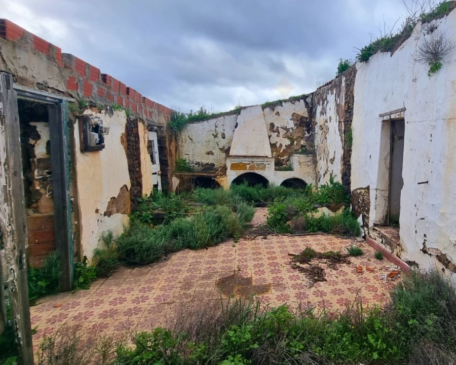 Moradia T1 para Venda em Altura Foto 34