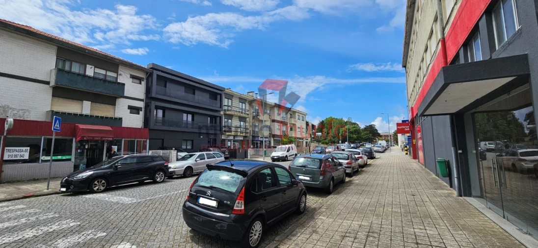 Apartamento T3 para Venda em Ramalde Foto 41