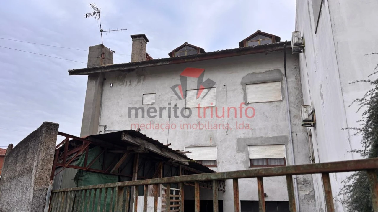 Moradia T5 para Venda em Vila das Aves Foto 5