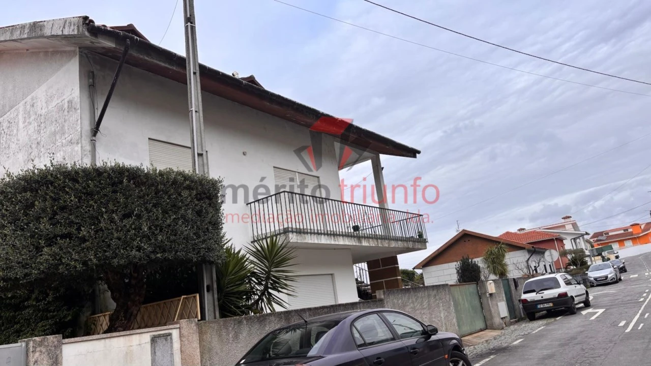 Moradia T5 para Venda em Vila das Aves Foto 6