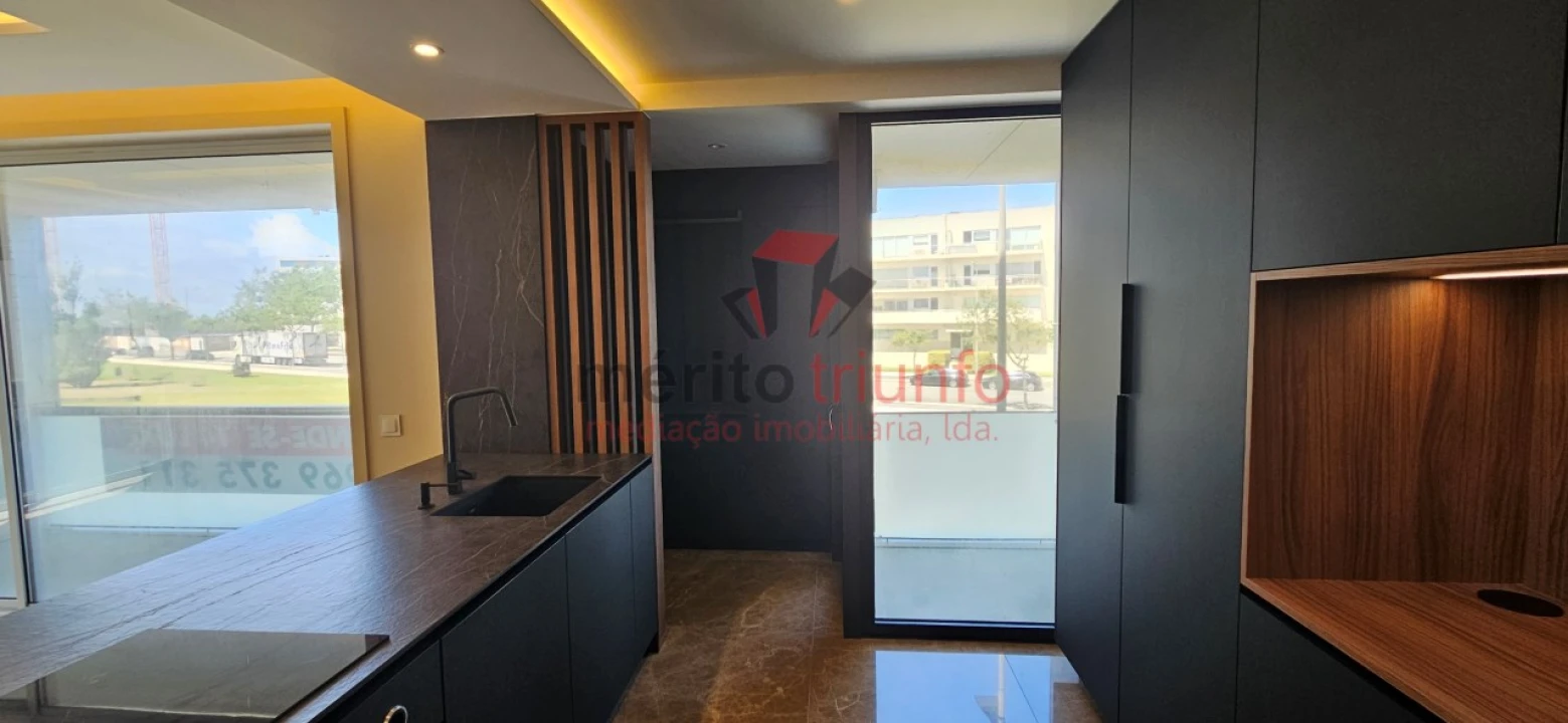 Apartamento T4 para Venda em Vila do Conde Foto 7