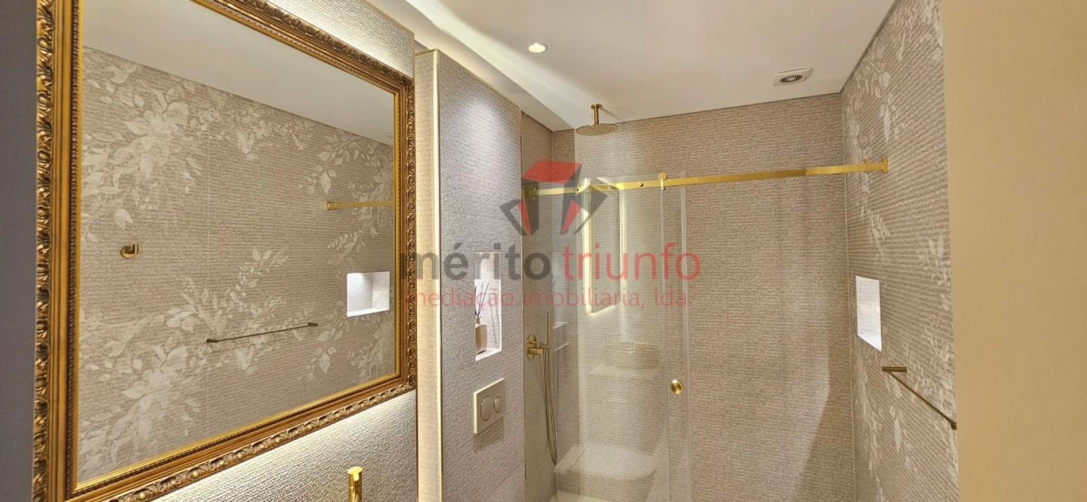 Apartamento T4 para Venda em Vila do Conde Foto 14