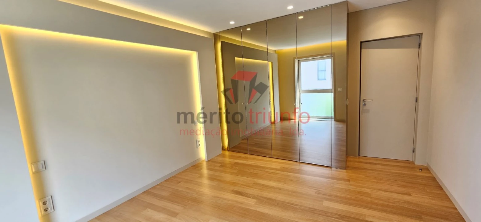 Apartamento T4 para Venda em Vila do Conde Foto 20