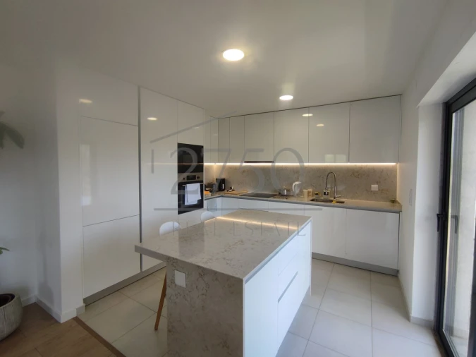 Apartamento T2 para Arrendamento em Cascais e Estoril Foto 3