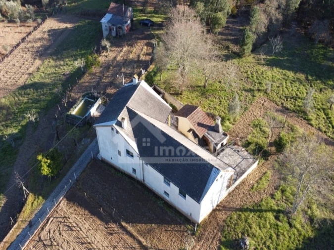 Moradia T4 para Venda em Figueiró dos Vinhos e Bairradas Foto 33