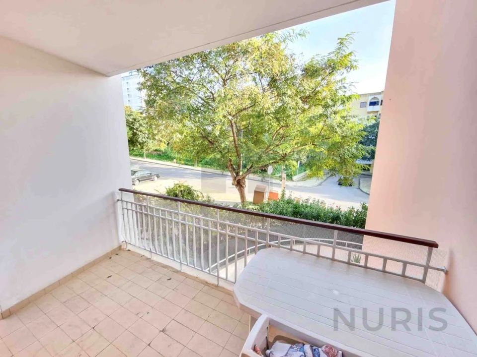 Apartamento T1 para Arrendamento em Portimão Foto 4