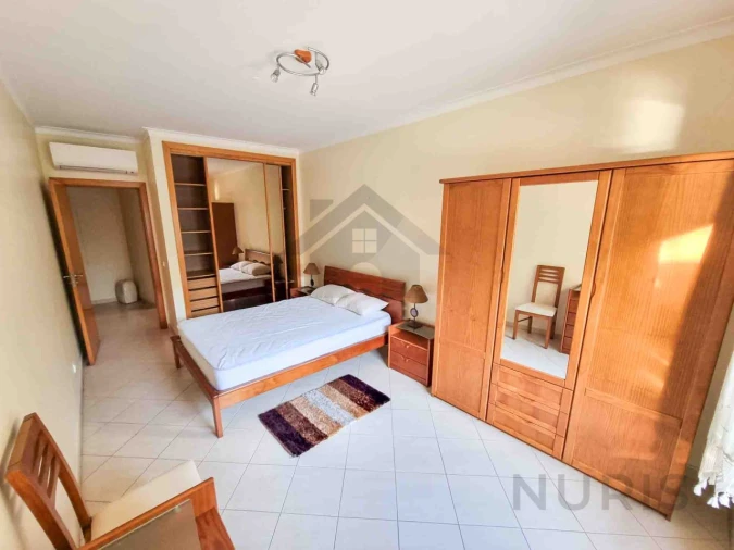 Apartamento T1 para Arrendamento em Portimão Foto 6