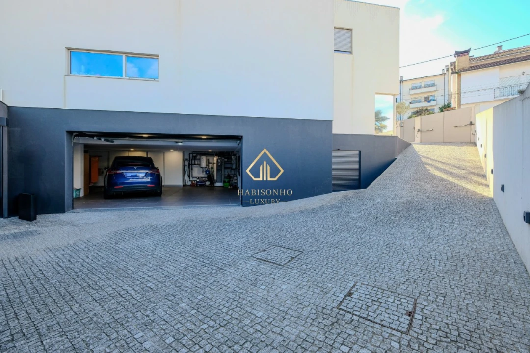 Moradia T4 para Venda em Gondomar (São Cosme), Valbom e Jovim Foto 27